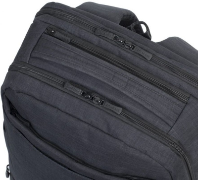 Рюкзак для ноутбука 17.3" Riva 8365 черный полиэстер (8365 BLACK)