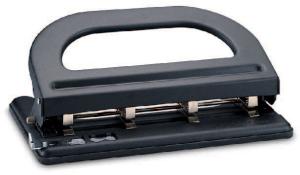 Дырокол Kw-Trio 09640 макс.:30лист. металл черный отв.:4 с линейкой