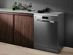 Посудомоечная машина Electrolux ESA47210SX серебристый (полноразмерная)