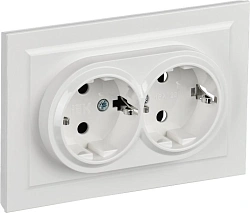 Розетка силов. IEK Brite РС12-3-БрБ BR-R21-16-K01-F 2розет. двойн. скрыт. зазем. IP20 белый (упак.:1шт)