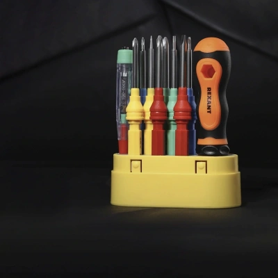 Набор отверток Rexant 12-4777 в компл.:10 предметов