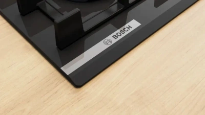Газовая варочная поверхность Bosch PNK6B6P40R черный