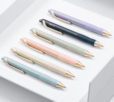 Набор ручек гелев. Deli Nusign (NS666-BK-P) ассорти черн. черн. кор.карт. (12шт) линия 0.5мм