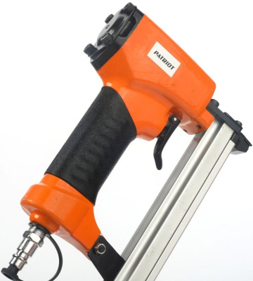 Пистолет степлер Patriot ASG 180 85л/мин оранжевый/черный