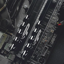 Память DDR4 2x8GB 3200MHz Patriot PSP416G3200KH1 Signature RTL PC4-25600 CL22 DIMM 288-pin 1.2В kit с радиатором Ret