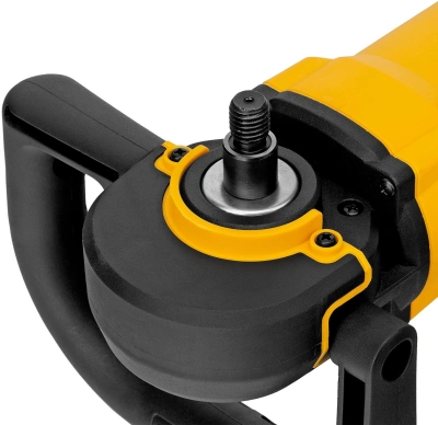 Полировальная машина Denzel CP-180 1400Вт 3000об/мин рез.шпин.:M14 d=180мм (27701)