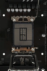 Материнская плата Gigabyte Z790 EAGLE AX Soc-1700 Intel Z790 4xDDR5 ATX AC`97 8ch(7.1) 2.5Gg RAID+HDMI+DP