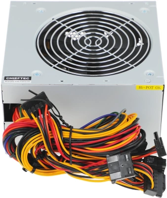 Блок питания Chieftec ATX 400W iArena GPA-400S8 (20+4pin) APFC 120mm fan 3xSATA