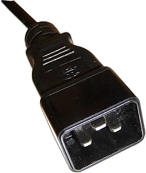 Шнур питания Lanmaster LAN-PP13/20-1.0-BK C13-C20 проводник.:3x0.75мм2 1м 220В 10А черный