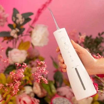 Ирригатор Scarlett SC-WF02 портатив. 4насад. белый