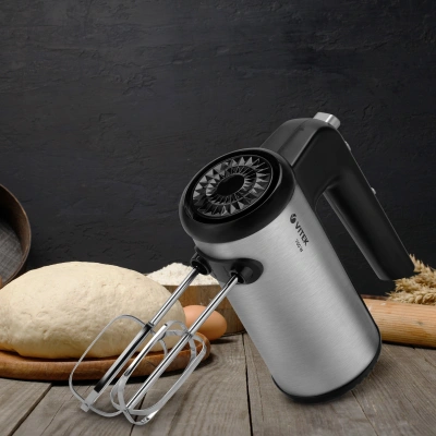 Миксер ручной Vitek VT-1411 700Вт серебристый/черный