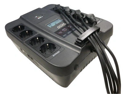 Источник бесперебойного питания Powercom Spider SPD-550U LCD USB 330Вт 550ВА черный