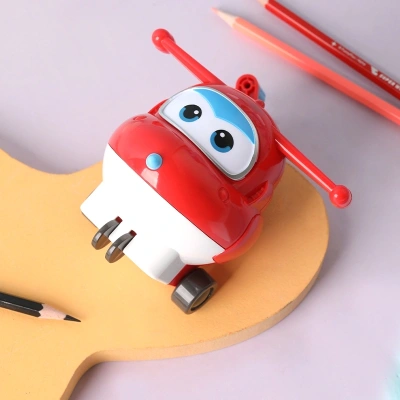 Точилка для карандашей механическая Deli EH517 Super Wings 1 отверстие пластик красный коробка (упак.:1шт)