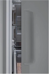 Морозильная камера Indesit DSZ 4150 G серебристый