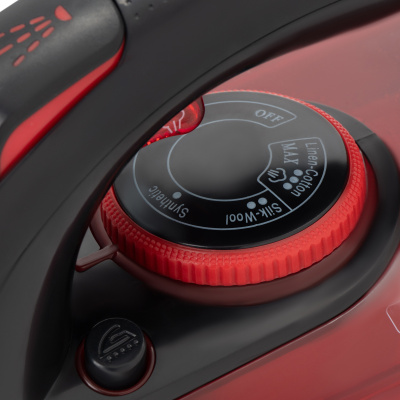 Утюг Hyundai H-SI01339 2800Вт черный/красный