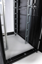 Шкаф серверный ЦМО (ШТК-СП-48.8.12-44АА-9005) напольный 48U 800x1130мм пер.дв.перфор. задн.дв.перфор. 2 бок.пан. 1350кг черный 890мм 170кг 180град. 2215мм