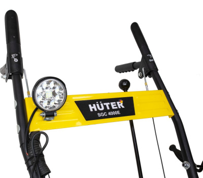 Снегоуборщик бензин. Huter SGC 4000E 6.5л.с.