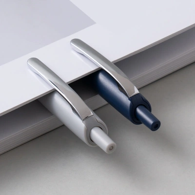 Ручка шариков. автоматическая Deli Xtream EQ48-BL d=0.7мм син. черн. кругл. резин. манжета