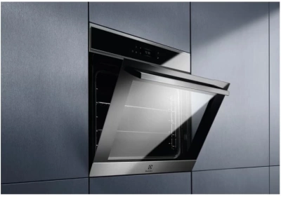 Духовой шкаф Электрический Electrolux EOE8P39WX черный/нержавеющая сталь