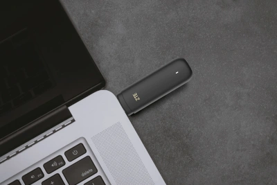 Модем 3G/4G ZTE F30Pro USB Wi-Fi VPN Firewall +Router внешний черный