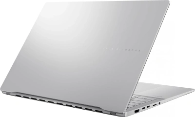 Ноутбук Asus VivoBook S15 OLED M5506NA-MA013 Ryzen 5 7535HS 16Gb SSD1Tb AMD Radeon 660M 15.6" OLED 3K (2880x1620) без ОС silver WiFi BT Cam (90NB14D3-M004S0)