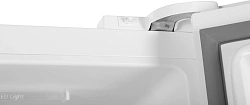 Холодильник Hyundai CS5003F 2-хкамерн. белый инвертер