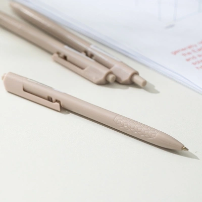 Ручка шариков. автоматическая Deli Arrow EQ24-BK прозрачный/белый d=0.7мм черн. черн.