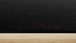 Индукционная варочная поверхность Bosch Serie 6 PXV831HC1E черный