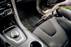 Строительный пылесос Karcher WD 5 V-25/5/22 1100Вт (уборка: сухая/сбор воды) желтый