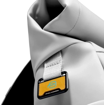 Рюкзак мужской Piquadro Corner 2.0 CA6291C2OW/BI роллтоп белый нейлон