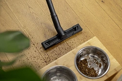 Пылесос моющий Karcher SE 4 Plus 1000Вт белый/черный