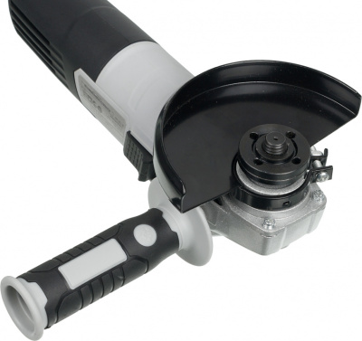 Углошлифовальная машина Ресанта УШМ-125/1100 1100Вт 11000об/мин рез.шпин.:M14 d=125мм (75/12/3)