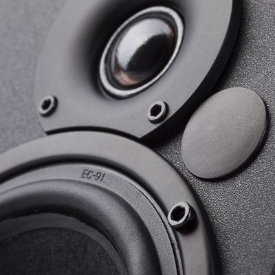 Колонки Edifier R1700BT 2.0 черный 66Вт BT