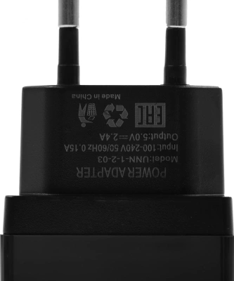 Сетевое зар./устр. Wiiix UNN-1-2-03 2.4A 2xUSB универсальное черный