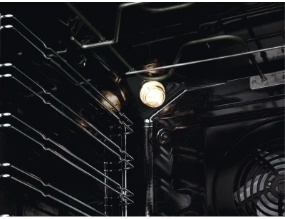 Духовой шкаф Электрический Electrolux EOD5H70Z черный