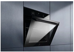 Духовой шкаф Электрический Electrolux EOD6F77WZ черный