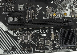 Материнская плата Asrock B450M-HDV R4.0 Soc-AM4 AMD B450 2xDDR4 mATX AC`97 8ch(7.1) GbLAN RAID+VGA+DVI+HDMI
