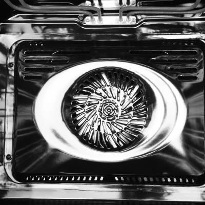 Духовой шкаф Электрический Hyundai HEO 6772 IX черный