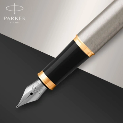 Ручка перьев. Parker IM Core F321 (1931649) Brushed Metal GT F сталь нержавеющая подар.кор.
