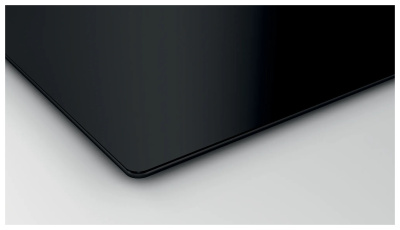Индукционная варочная поверхность Bosch PUG611AA5E черный