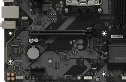 Материнская плата Gigabyte A620M DS3H Socket AM5 AMD A620 4xDDR5 mATX AC`97 8ch(7.1) GbLAN RAID+VGA+HDMI+DP