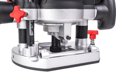 Фрезер P.I.T. PER12-C 2100Вт 22000об/мин макс.ход:55мм