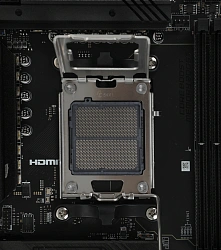 Материнская плата MSI MAG B650 TOMAHAWK WIFI Socket AM5 AMD B650 4xDDR5 ATX AC`97 8ch(7.1) 2.5Gg RAID+HDMI+DP