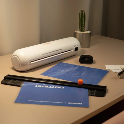 Ламинатор Heleos ЛМА4МБ белый/черный A4 (75-150мкм) 32см/мин (2вал.) хол.лам. лам.фото