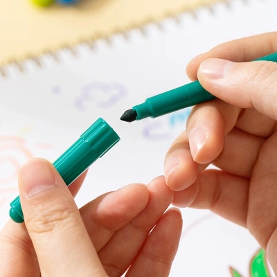 Фломастеры Deli EC161-12 Color Kids круг. конический пиш. наконечник Вентилируемый 12цв. пакет с европодвесом