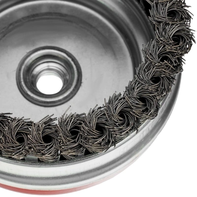 Щетка дисковая по мет. Matrix 74674 d=125мм d(посад.)=14мм (угловые шлифмашины) (упак.:1шт)