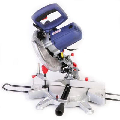 Торцовочная пила Диолд ПТД - 1,3М - 210 1300Вт 5000об/мин d=210мм