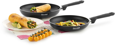 Сковорода Rondell Massimo RDA-1402 круглая 24см покрытие: Xylan Plus ручка несъемная (без крышки) черный