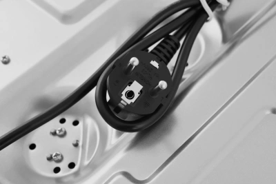 Газовая варочная поверхность Zugel ZGH603B черный