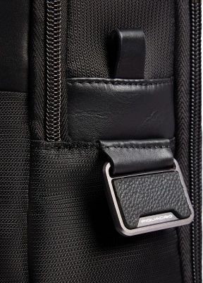 Деловая сумка Piquadro Wollem CA6637W129/N с отделением для ноутбука черный полиэстер/натур.кожа